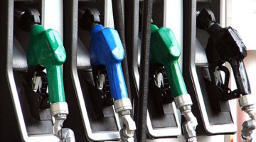 gasolina-aditivada-grid-posto-bomba-podium-comum