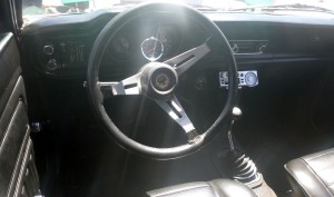 Ford-Maverick-Super-Luxo-V8-1975-painel