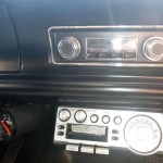 Ford-Maverick-Super-Luxo-V8-1975-painel-radio