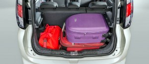 Novo-Fiat-Uno-2015-Brasil-porta-malas