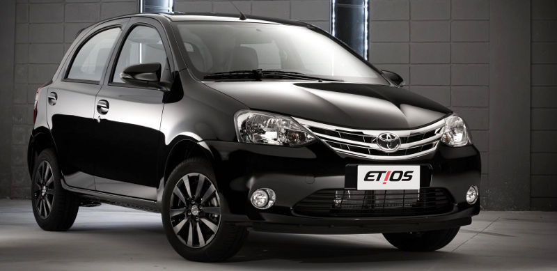 Toyota-Etios-Platinum-hatch-2015