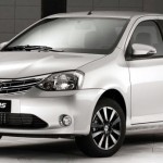 Toyota-Etios-Seda-sedan-1.5-Platinum-2015