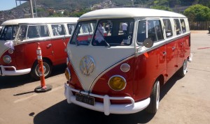Volkswagen-Kombi-1975