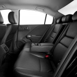 Honda-City-2015-Brasil-banco-traseiro-espaco-interno