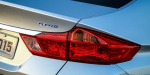 Honda-City-2015-Brasil-lanterna-traseira