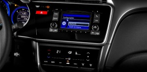 Honda-City-2015-Brasil-painel-central-multimidia-touchscreen-EX-EXL