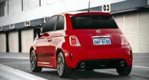 Fiat-500-Abarth-2015-esportivo