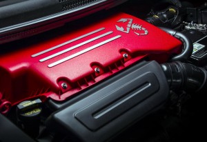 Fiat-500-Abarth-2015-motor-turbo