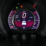Fiat-500-Abarth-2015-painel-LCD
