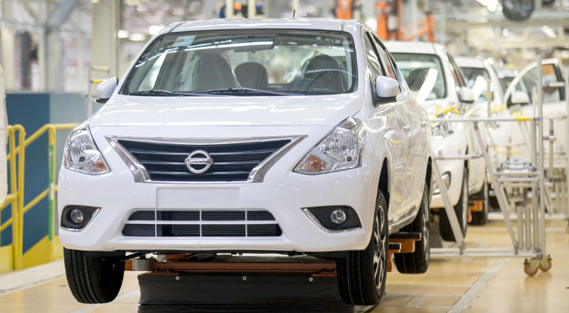 Nissan-New-Versa-2016-Brasil