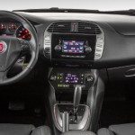 Fiat-Bravo-Sporting-interior-painel-2016