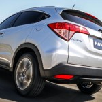 Honda-HR-V-2016-EX-traseira