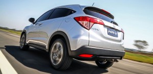 Honda-HR-V-2016-EX-traseira