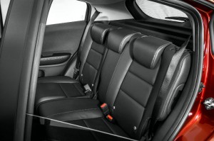 Honda-HR-V-EXL-2016-interior-banco-traseiro