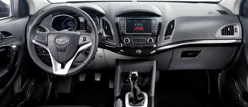 Jac Motors/Divulgação Jac-Motors-T6-SUV-interior-painel-2016
