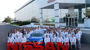 Nissan-Sentra-Mexico-Recorde