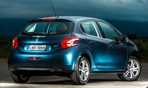 Peugeot-208-Griffe-2016-automatico