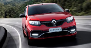 Renault-Sandero-RS-2016-Brasil