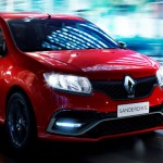 Renault-Sandero-RS-2016-esportivo