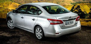 Nissan-Sentra-SL-CVT-2016