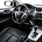 Nissan-Sentra-SL-CVT-painel-2016