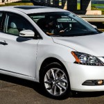 Nissan-Sentra-Unique-CVT-topo-2016