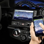 Toyota-Etios-Sedan-painel-GPS-2016