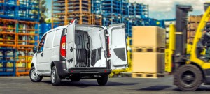 Fiat-Doblo-Cargo-2016-carga