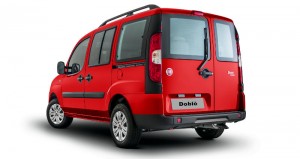 Fiat-Doblo-Essence-2016-Brasil