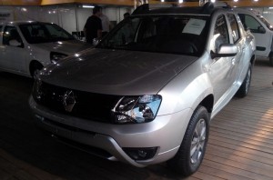 Renault-Duster-Oroch-1.6-2016-manual-picape