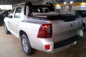 Renault-Duster-Oroch-1.6