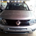 Renault-Duster-Oroch-1.6-visual