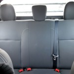 Renault-Duster-Oroch-2.0-2016-banco-traseiro