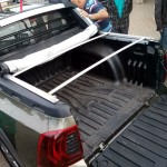 Renault-Duster-Oroch-2.0-2016-traseira