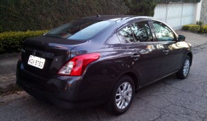 Nissan-Versa-S-2016
