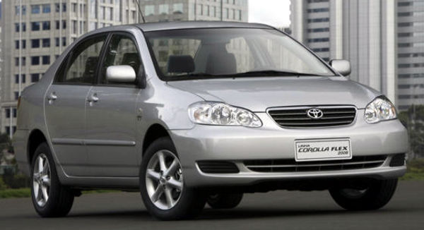 Toyota/Divulgação Toyota-Corolla-2008