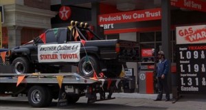 Toyota-Hilux-1985-Back-to-the-future