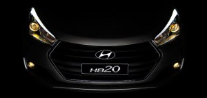 Hyundai-HB20-2016-Premium-farol-LED
