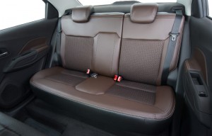 Chevrolet-Cobalt-LTZ-2016-banco-traseiro