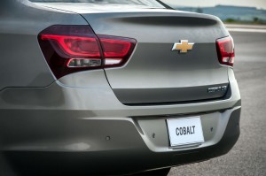 Chevrolet-Cobalt-LTZ-2016-traseira