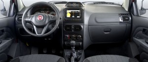Fiat-Strada-Adventure-Extreme-2016-painel-GPS