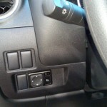 Nissan-March-SV-2015-2016-retrovisor-eletricos