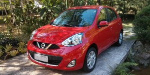 Nissan-March-SV-2016