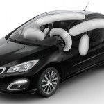Peugeot-408-Allure-Griffe-airbags-2016