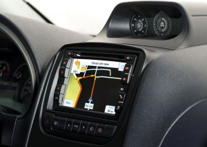 Fiat-Idea-Adventure-Extreme-central-multimidia