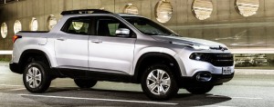Fiat-Toro-Freedom-2017-picape-flex