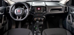 Fiat-Toro-Freedom-2017-picape-painel