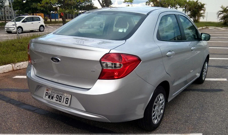 Ford-Ka+-SE-1.5-sedan