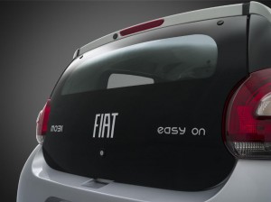 Fiat-Mobi-Easy-On-2017-tampa-porta-malas-vidro