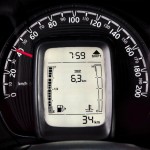 Fiat-Mobi-Like-On-2017-painel-instrumentos
